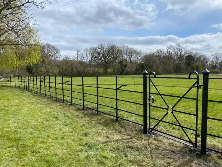 Trusted chain link fencing experts serving Roberts, MT - D-Rock Boyz