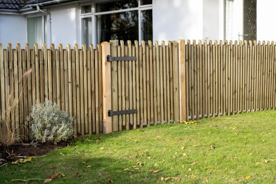 Reliable wood fence service for homes in Roberts, MT by D-Rock Boyz