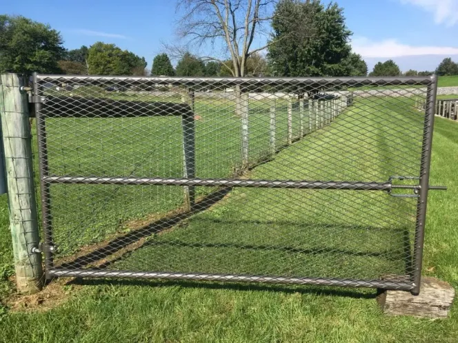 Expert fence repair experts serving Roberts, MT - D-Rock Boyz